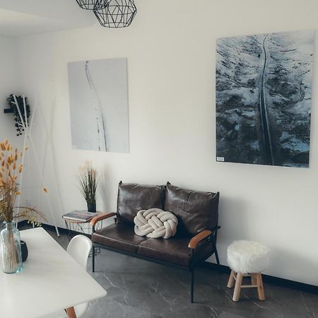 Lava Studio Poitiers Luaran gambar