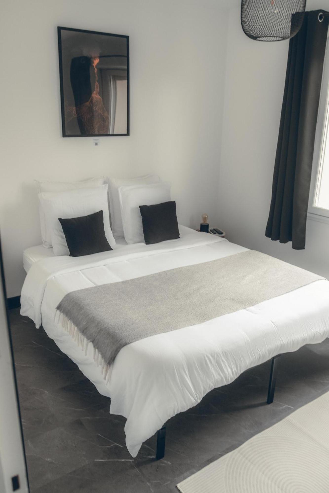 Lava Studio Poitiers Luaran gambar