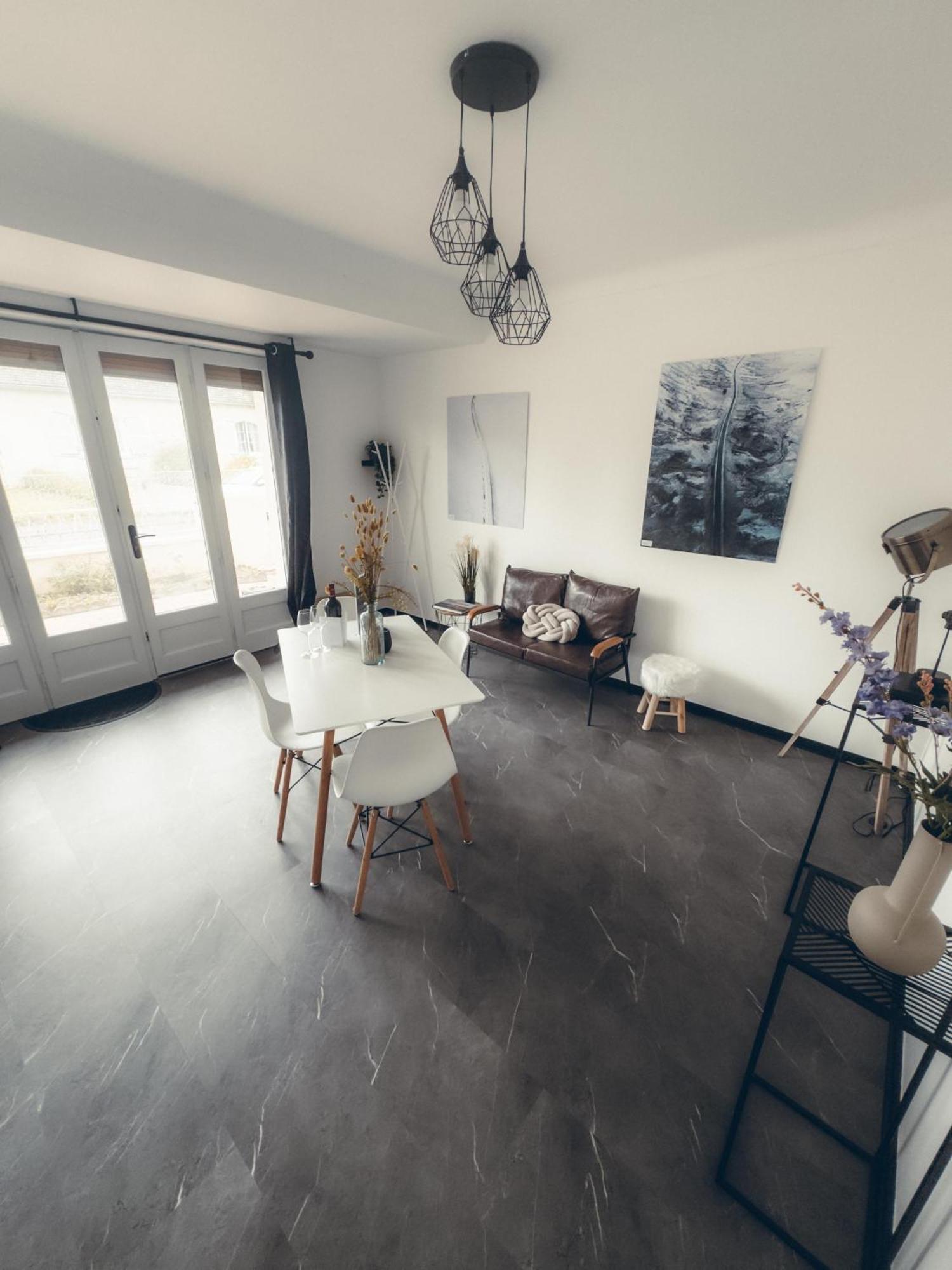 Lava Studio Poitiers Luaran gambar